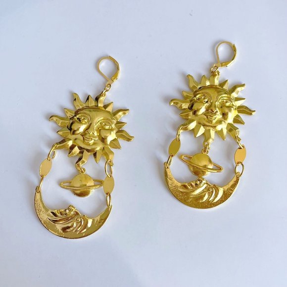 *50% OFF! Sun Moon Planet earrings gold drop bohemian celestial stars - Picture 1 of 5